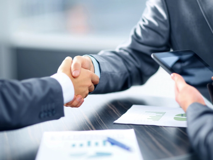 Cooperation for management and unions